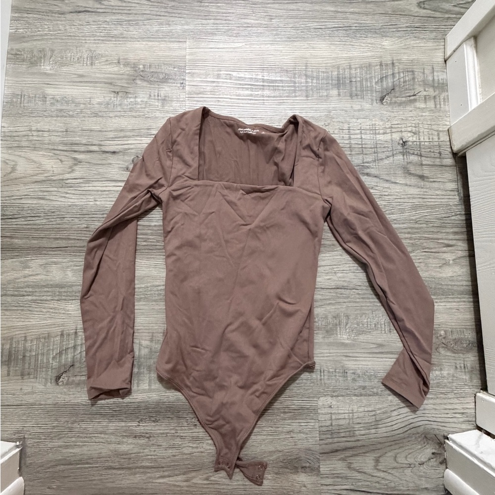 Abercrombie & Fitch Mauve Long Sleeve Square Neck Bodysuit